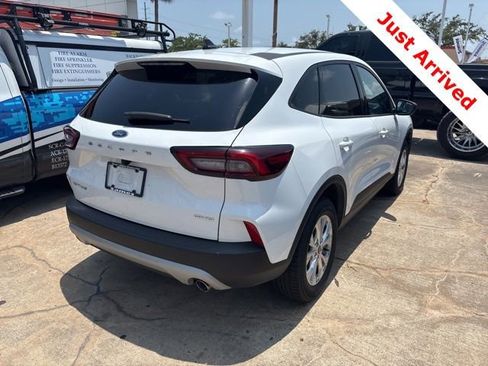 Used 2025 Ford Escape Active AWD/4WD image 12