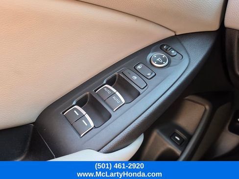 Used 2018 Honda Accord EX image 35