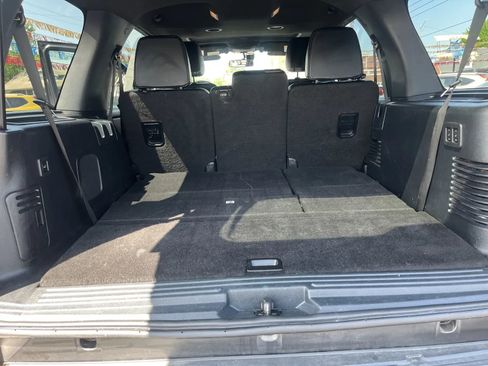 Used 2015 Ford Expedition Limited w/ Equipment Group 301A image 15