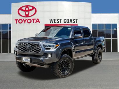 Used 2023 Toyota Tacoma TRD Off-Road w/ Black Out Package (TMS)