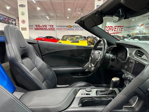 Used 2014 Chevrolet Corvette Stingray Convertible w/ 2LT Preferred Equipment Group RWD image 14