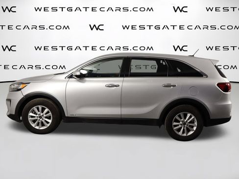 Used 2020 Kia Sorento LX AWD/4WD image 5