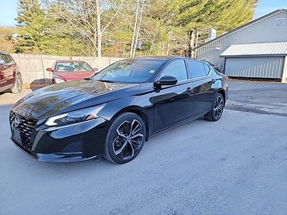 Used 2024 Nissan Altima 2.5 SR w/ SR Premium Package