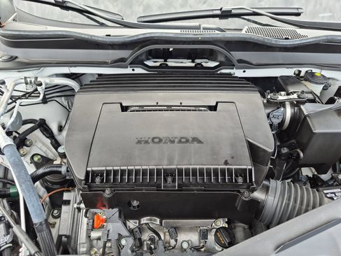 Certified 2024 Honda Pilot Touring image 22