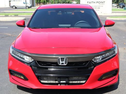 Used 2019 Honda Accord Sport image 12