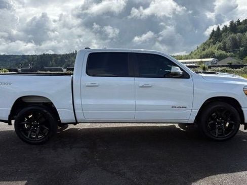 Used 2023 RAM 1500 Laramie AWD/4WD image 14
