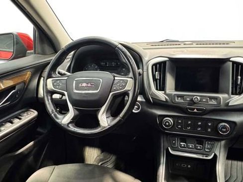 Used 2018 GMC Terrain SLE FWD image 11