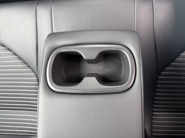 Certified 2020 Toyota Camry SE FWD image 29