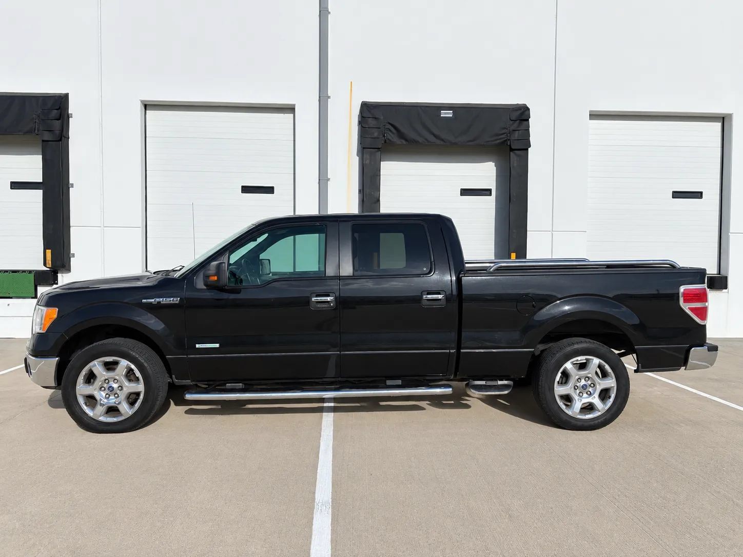 Used 2013 Ford F150 XLT w/ Luxury Equipment Group RWD image 6