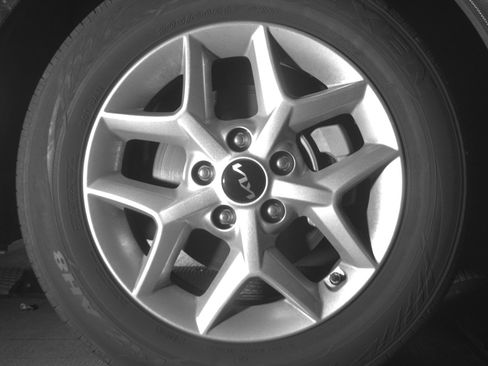 Used 2025 Kia Soul LX w/ LX Technology Package image 13