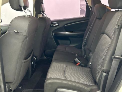 Used 2014 Dodge Journey American Value Package w/ Flexible Seating Group image 25