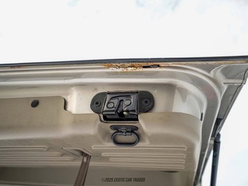 Used 2003 HUMMER H2 w/ Preferred Equipment Group AWD/4WD image 77