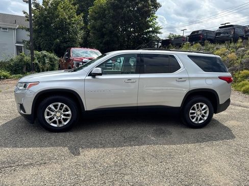 Used 2019 Chevrolet Traverse LT AWD/4WD image 3