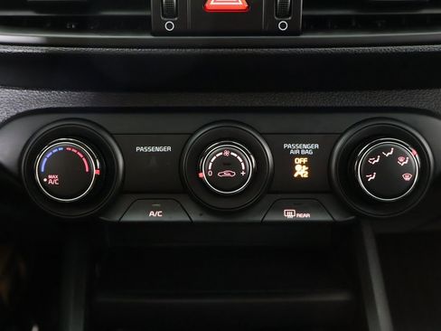 Used 2023 Kia Forte LXS w/ LXS Technology Package image 38