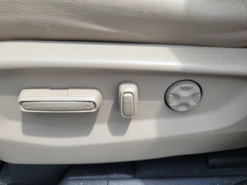 Used 2024 Honda Odyssey EX-L image 27