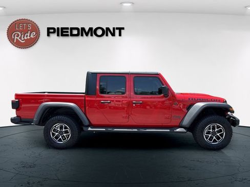 Certified 2024 Jeep Gladiator Rubicon image 4