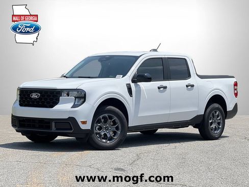 New 2026 Ford Maverick XLT w/ XLT Luxury Package FWD image 1