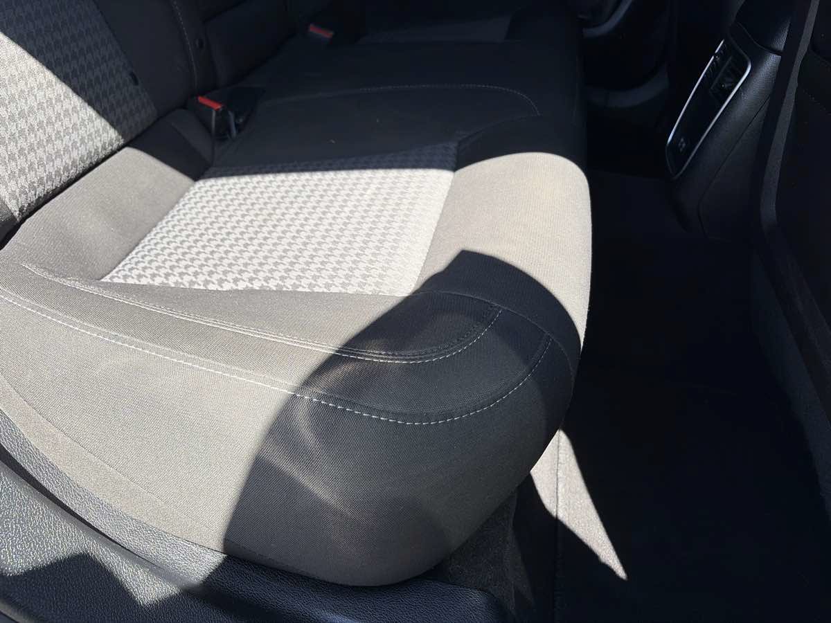 Used 2020 Dodge Charger R/T RWD image 26