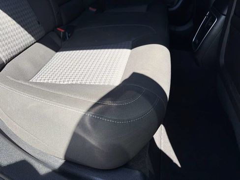 Used 2020 Dodge Charger R/T RWD image 26