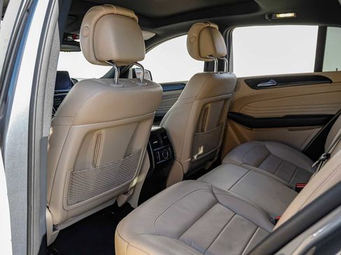 Used 2019 Mercedes-Benz GLE 43 AMG AMG GLE 43 image 40