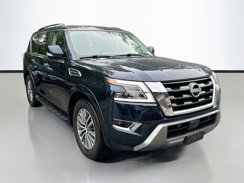 Used 2023 Nissan Armada SL w/ Captain's Chairs Package AWD/4WD image 3