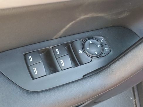 Certified 2021 Chevrolet Blazer LT AWD/4WD image 17
