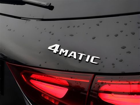 New 2025 Mercedes-Benz GLA 250 4MATIC image 30