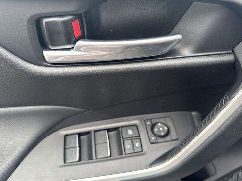 New 2025 Toyota RAV4 XLE image 13