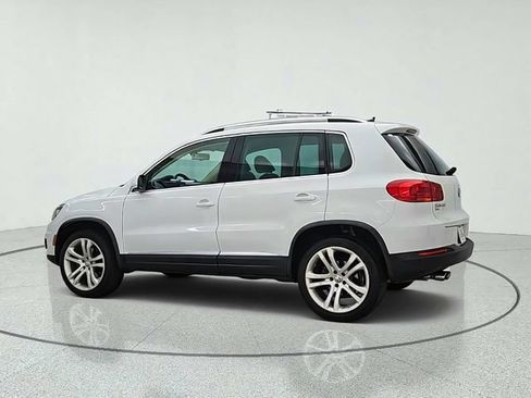 Used 2016 Volkswagen Tiguan SEL FWD image 4