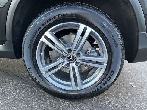 Used 2022 Mercedes-Benz GLC 300 4MATIC image 10