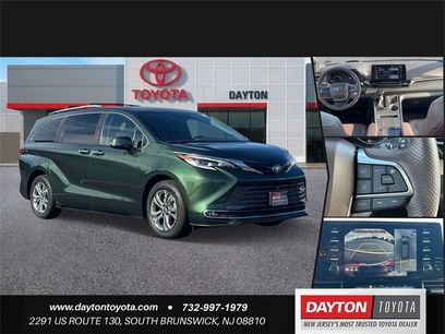Used 2022 Toyota Sienna Platinum