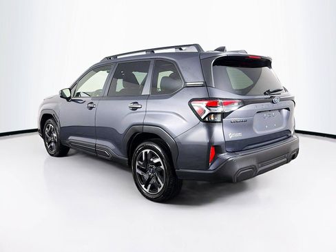 Used 2025 Subaru Forester Limited AWD/4WD image 9