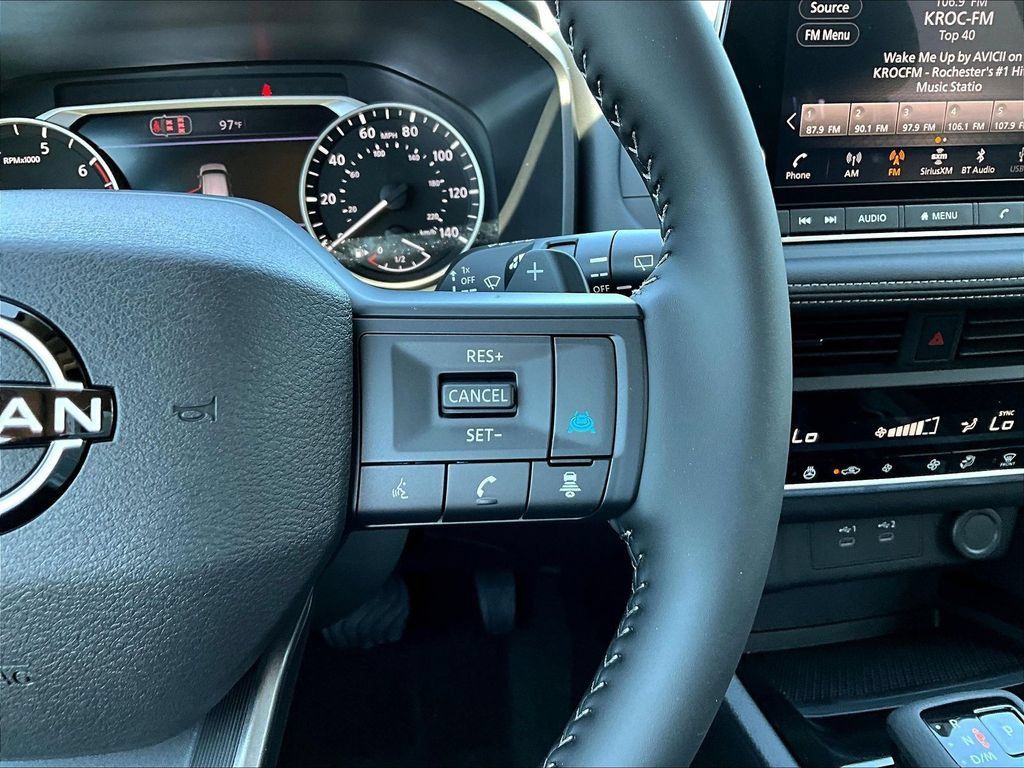Used 2026 Nissan Rogue Dark Armor AWD/4WD image 21