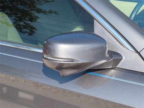 Used 2017 Honda Accord Touring image 12