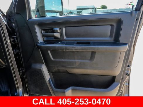 Used 2024 RAM 3500 Tradesman w/ Chrome Appearance Group AWD/4WD image 20