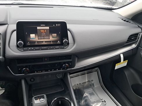 New 2026 Nissan Rogue SV w/ Cold Weather Package image 20