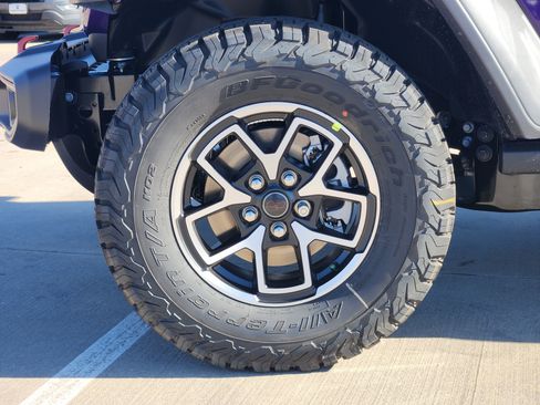 New 2026 Jeep Wrangler Rubicon image 9