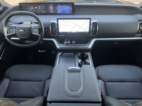 New 2025 Ford Expedition Max Platinum w/ Stealth Performance Package image 2