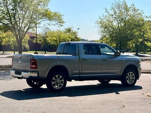 Used 2022 RAM 2500 Limited AWD/4WD image 8