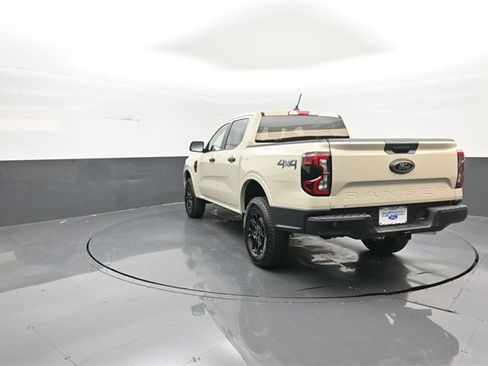New 2025 Ford Ranger XLT w/ Black Appearance Package image 5