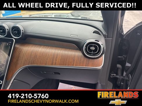 Used 2023 Mercedes-Benz GLC 300 4MATIC image 25