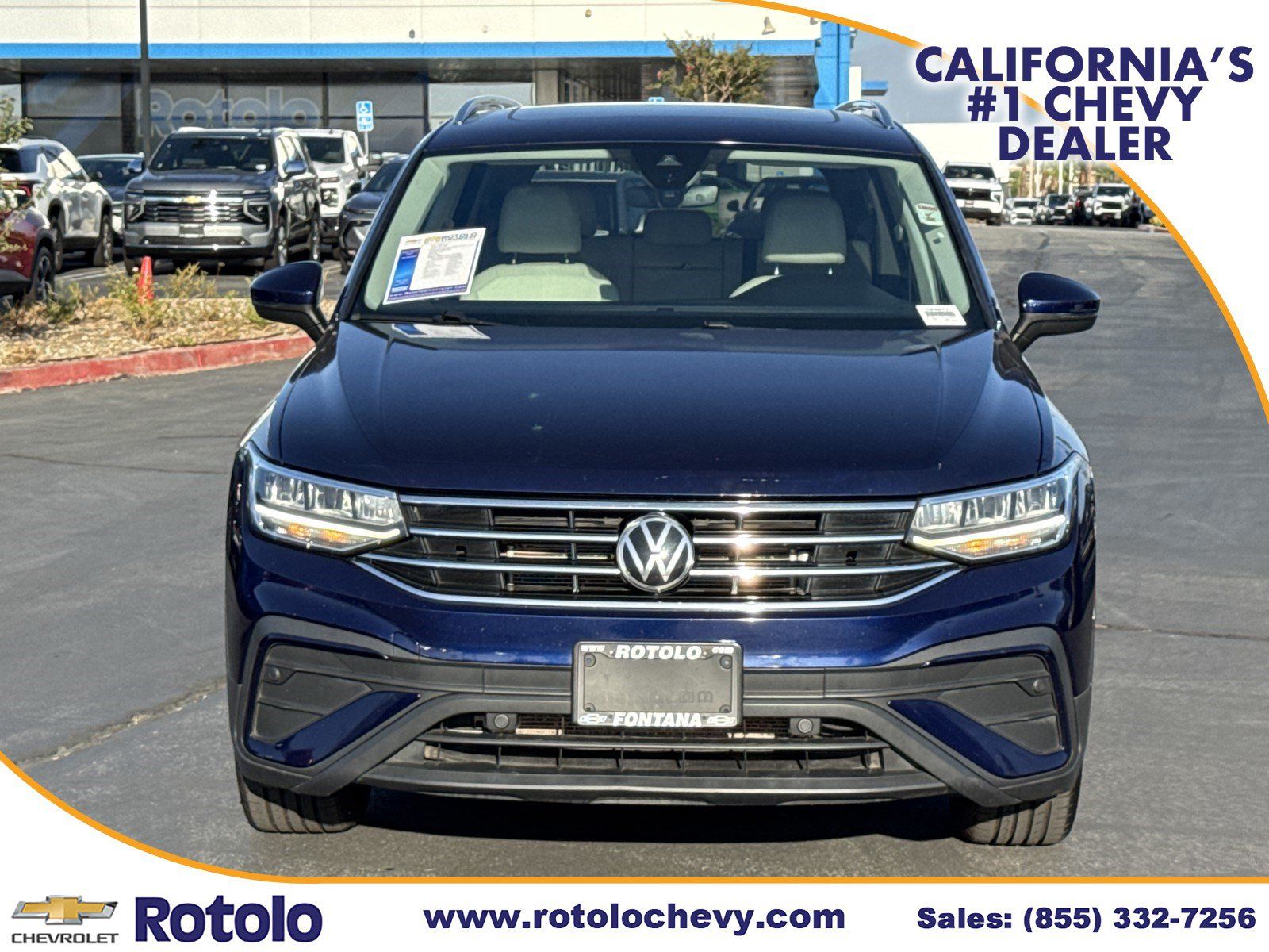 Used 2022 Volkswagen Tiguan SE AWD/4WD image 2