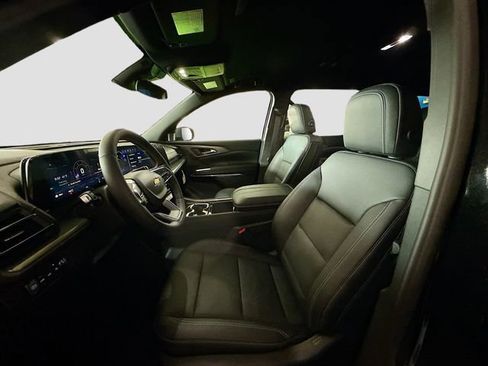 New 2026 Chevrolet Traverse LT w/ LPO, Floor Liner Package image 22
