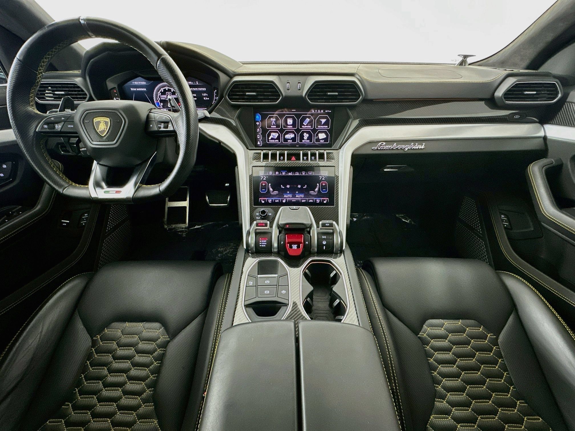 Used 2019 Lamborghini Urus AWD/4WD image 22