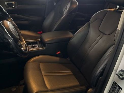 Certified 2021 Kia Sorento EX AWD/4WD image 6