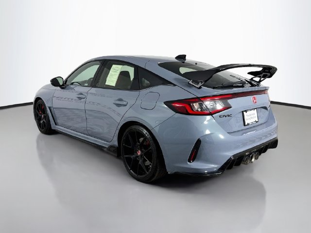 Used 2024 Honda Civic Type R image 5