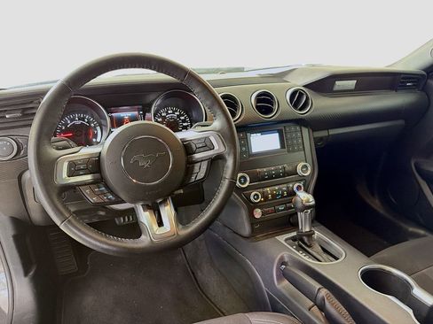 Used 2022 Ford Mustang Coupe image 22