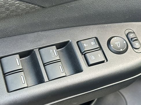 Used 2016 Honda CR-V EX image 12