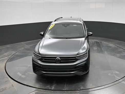 Used 2022 Volkswagen Tiguan SE R-Line image 22