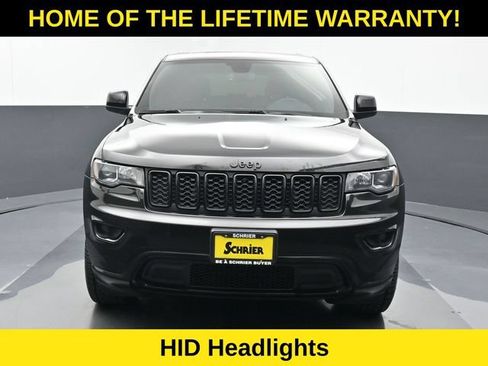 Used 2020 Jeep Grand Cherokee Altitude AWD/4WD image 9